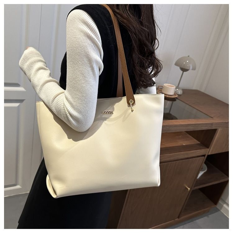Stylish Large Capacity Women Tote Bag With Simple Texture Design_voghion.com