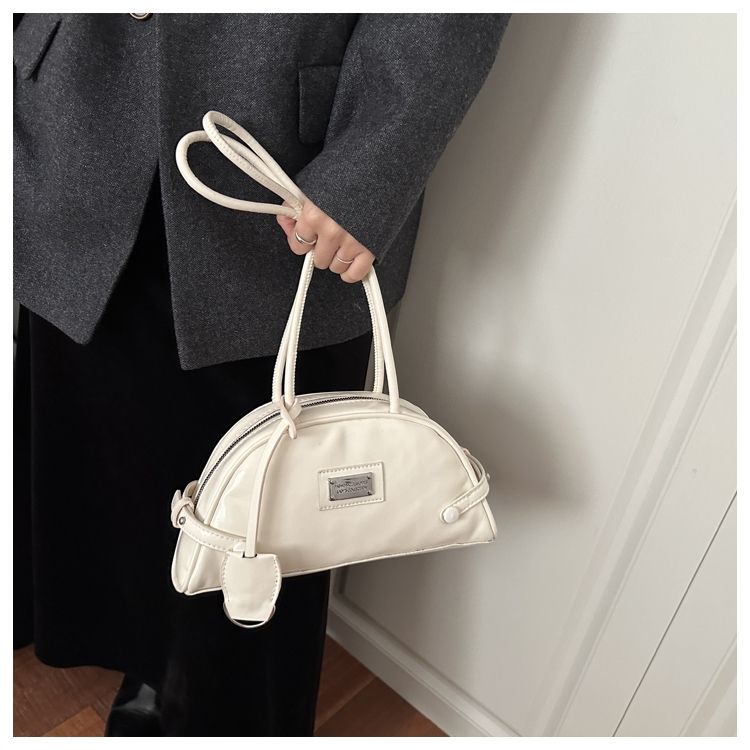 2026 Spring New Niche Design Retro Commuter Shoulder Boston Bowling Trendy Unique Underarm Bag_voghion.com