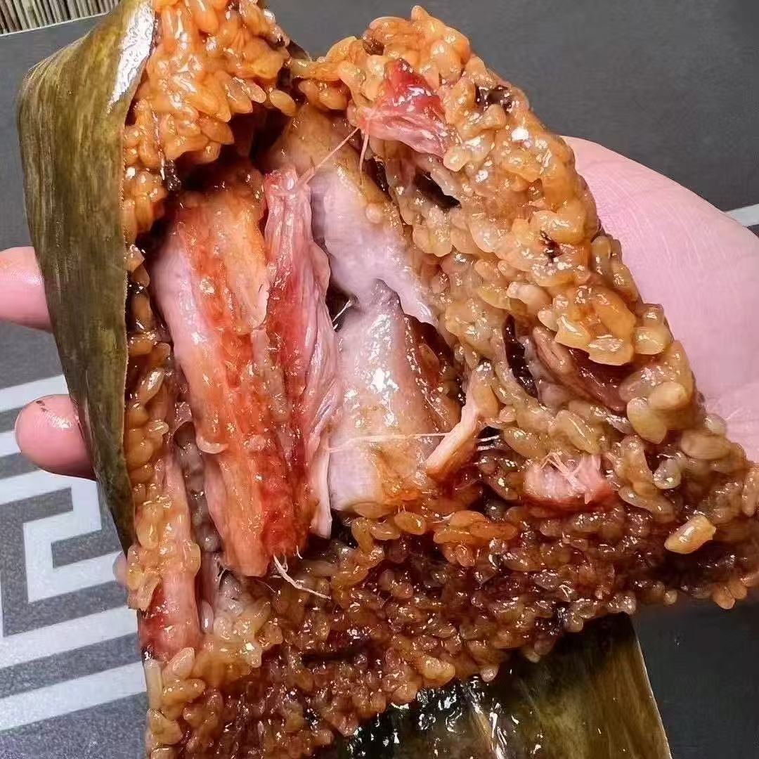 4只大馅料混合口味粽子四款新鲜霸王粽子鲜肉蛋黄多口味真空粽子