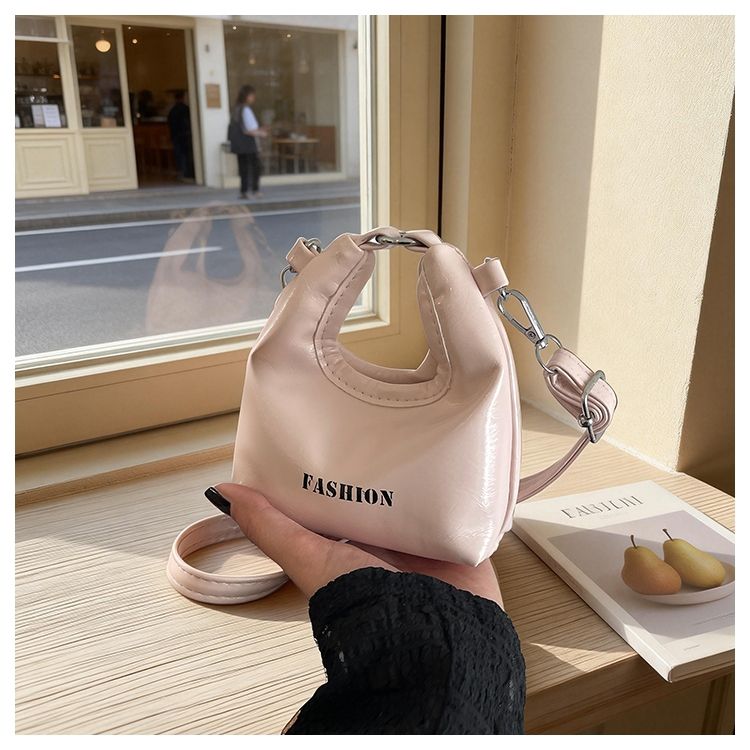 Borsa a tracolla elegante da donna per i pendolari quotidiani_voghion.com
