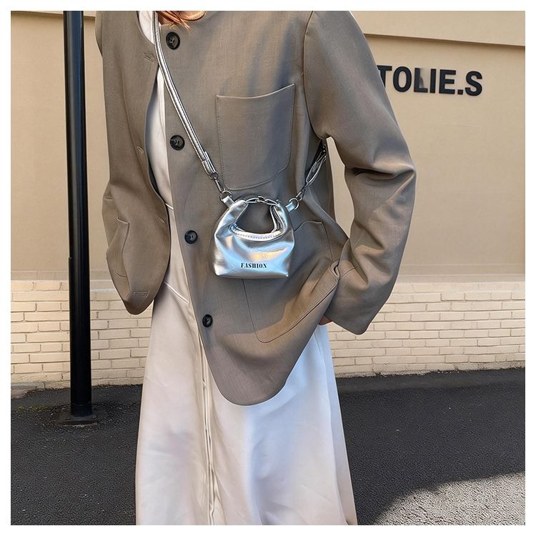 Borsa a tracolla elegante da donna per i pendolari quotidiani_voghion.com