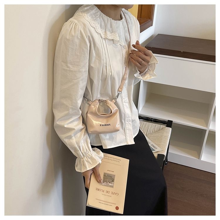 Borsa a tracolla elegante da donna per i pendolari quotidiani_voghion.com
