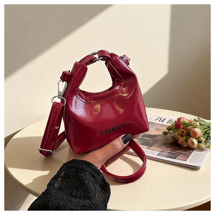 Borsa a tracolla elegante da donna per i pendolari quotidiani_voghion.com