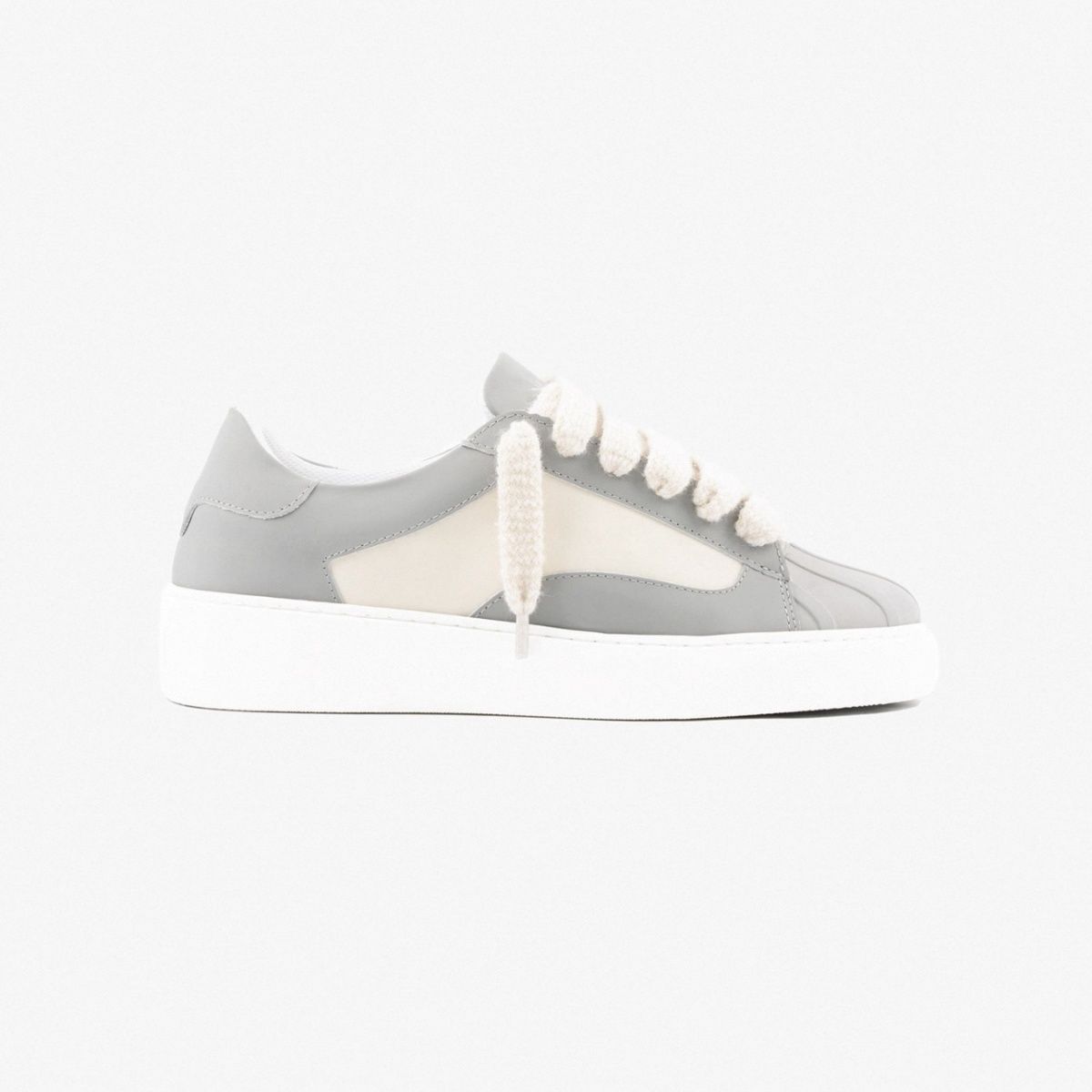 Luxury Fashion Women's Platform Slippers - Versatile White Style_voghion.com