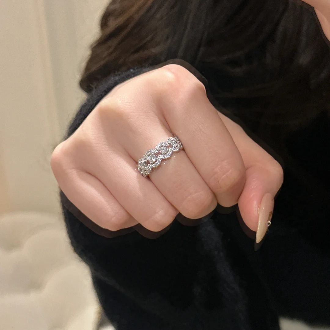 Exquisite Zircon Lace Designer Ring Adjustable Open Finger Ring_voghion.com