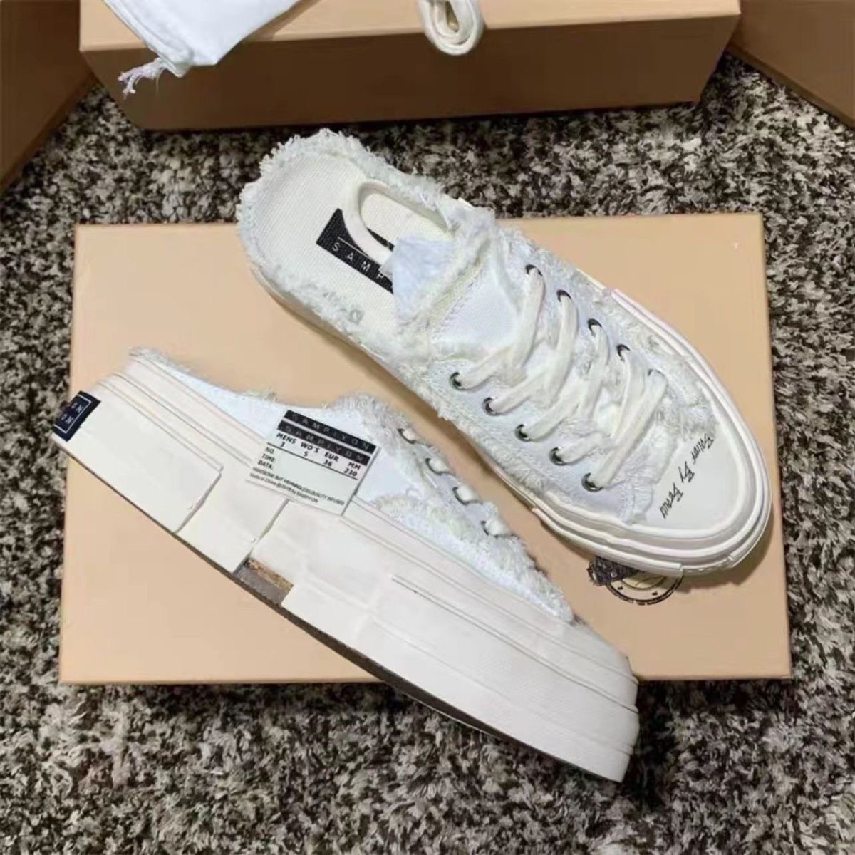 Distressed Canvas Trainers For Men And Women Height Increasing_voghion.com