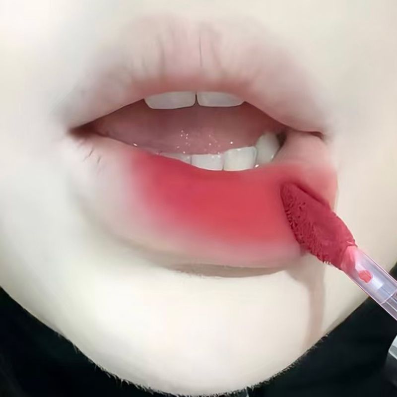 唯美甜心草莓泥~萌宠蓝精灵丝绒唇泥雾面哑光显白唇釉女学生唇彩