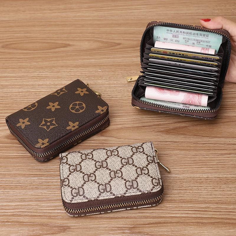 Card holder for women, anti-degaussing, multi-card slots, exquisite high-end card holder, large-capacity driver's license, integrated compact card holder wallet
