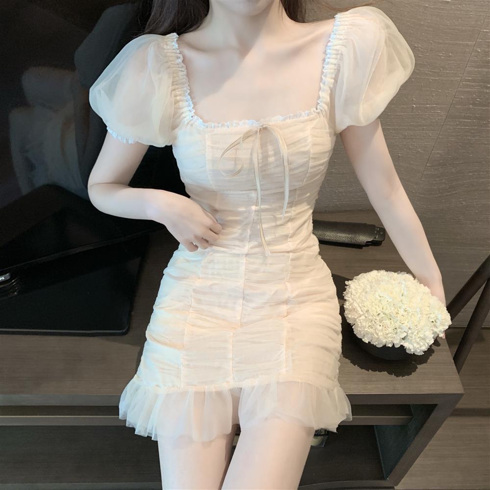 法式復古連衣裙女裝2023夏季新款泡泡袖褶皺抽繩收腰顯瘦短裙