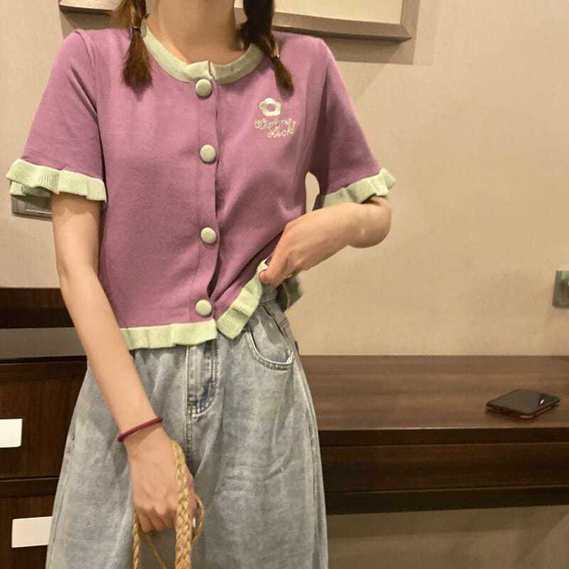 短袖T恤女ins潮夏季2023新款网红辣妹设计感修身显瘦短款针织上衣