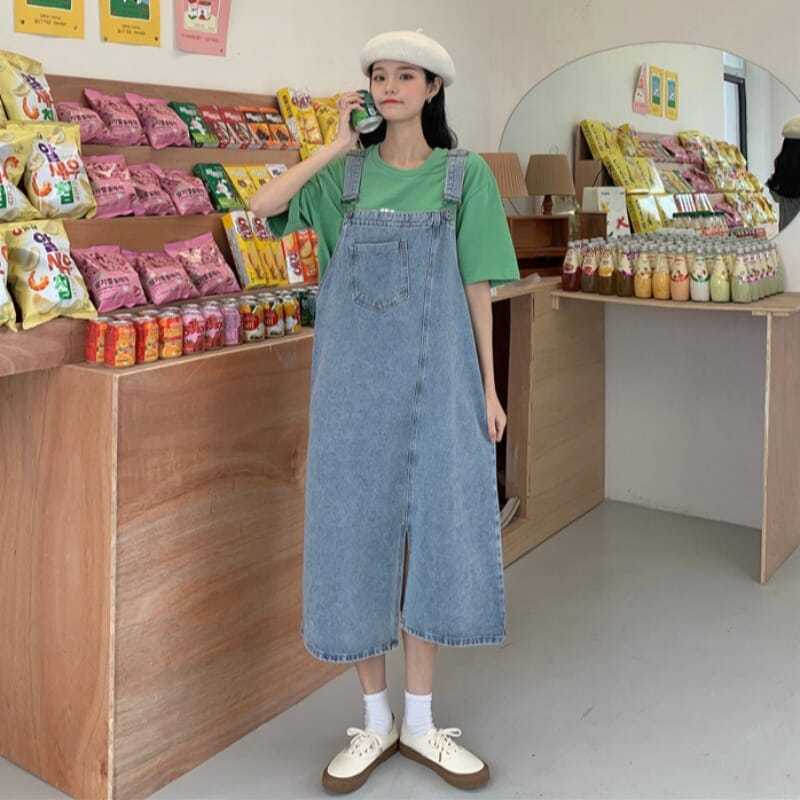 開叉牛仔背帶連衣裙女夏季2023年新款裙子氣質韓版寬鬆顯瘦中長裙