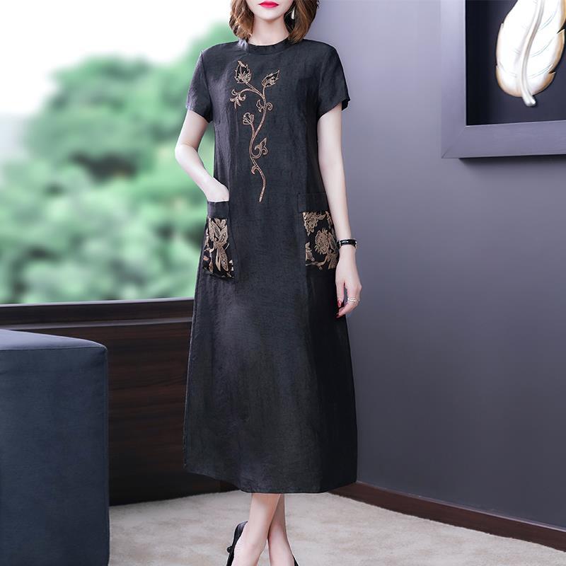 贵夫人香云纱真丝连衣裙2021夏季新款高端刺绣妈妈桑蚕丝大码女装