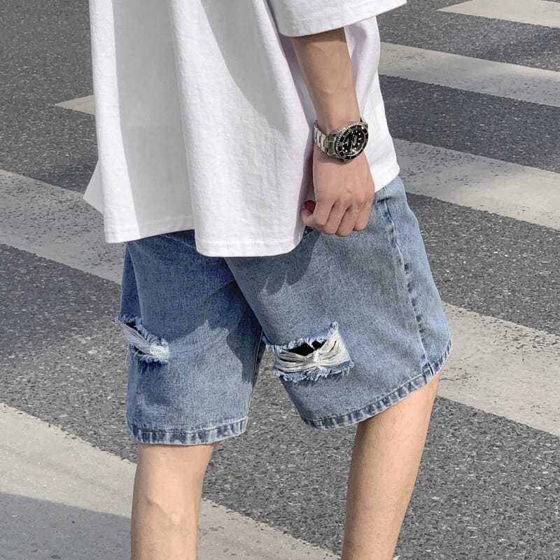 Summer ripped denim shorts men's loose outerwear pants Korean version of the trend ins all-match straight wide-leg five-point pants