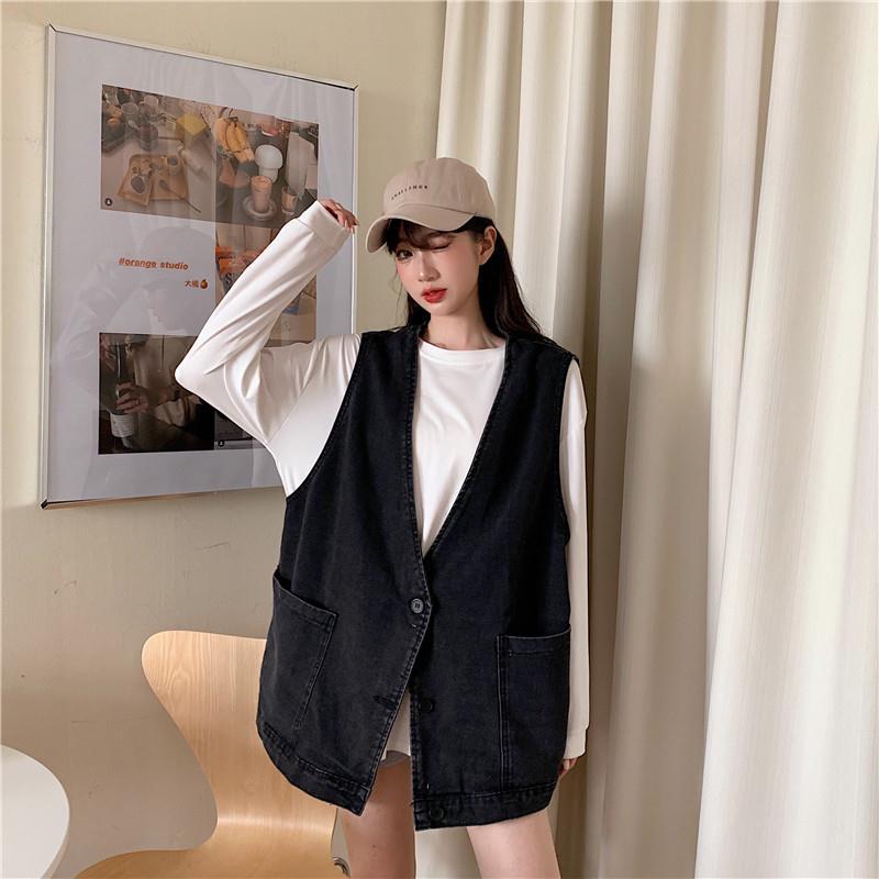 Outer wear denim vest vest jacket women 2021 spring and autumn loose sleeveless outer wear Korean version of the waistcoat all-match vest