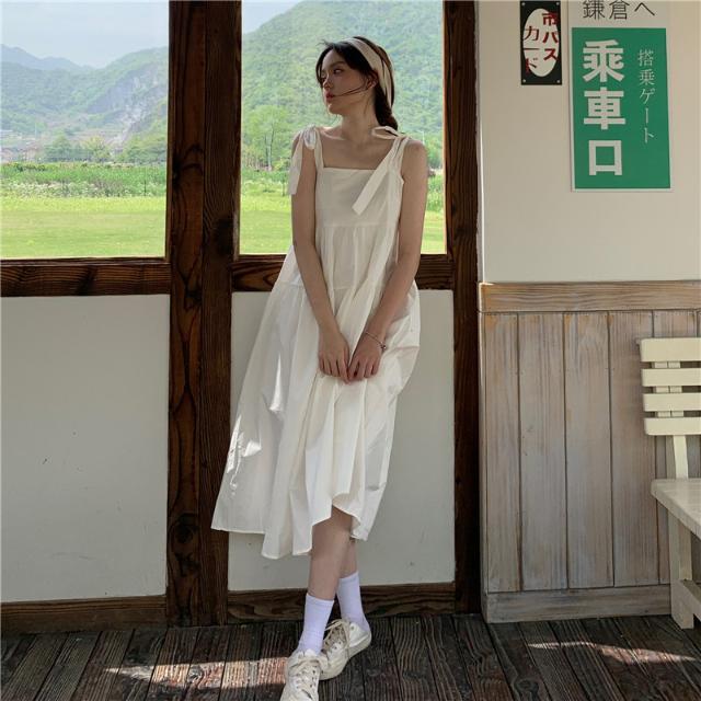 White suspender skirt summer dress 2023 new style small fresh bow tie mid-length first love skirt dress for women