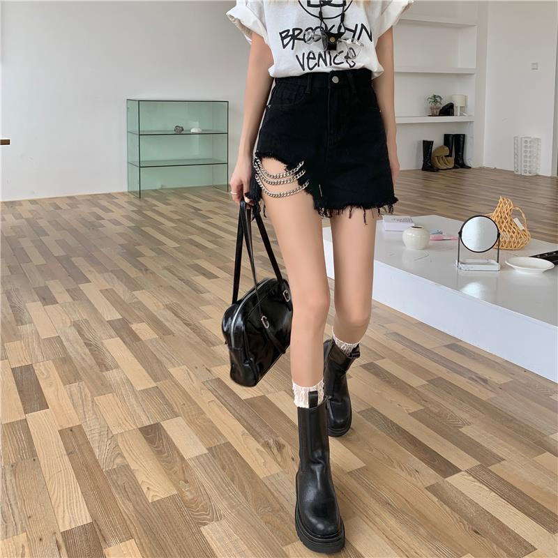 Chain denim shorts women's summer hot girls waist exposed hollow heart machine hot pants raw edge high waist a-line wide-leg pants for outerwear