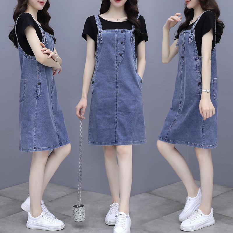 Denim suspender skirt women's summer dress 2021 summer new Korean version loose slimming and age-reducing mid-length suspender dress