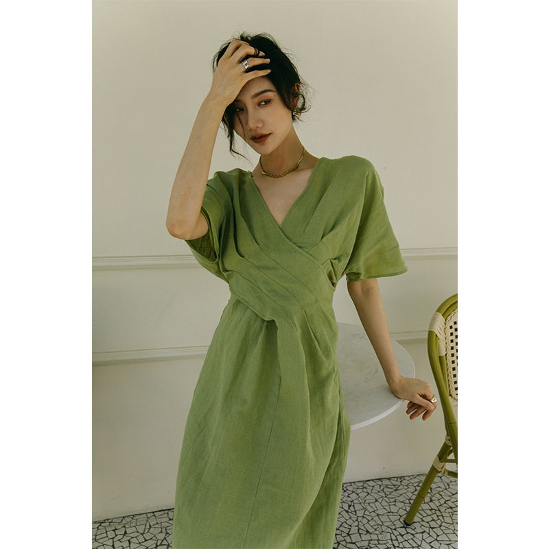 French tea break long skirt design sense niche skirt summer 2023 new fashion age-reducing green puff sleeve dress