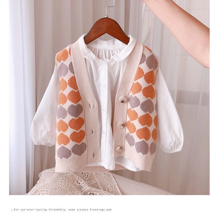 Japanese sweet beauty children's spring and autumn new products 2023 children's love jacquard knitted sweater vest vest trend