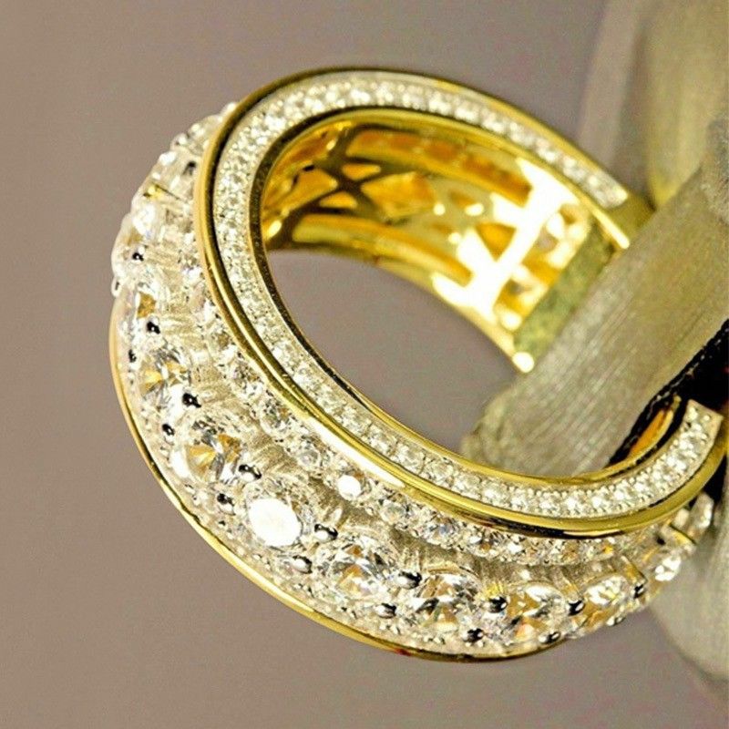 Luxurious Gold Diamond Ring For Women, Versatile Designer Band_voghion.com