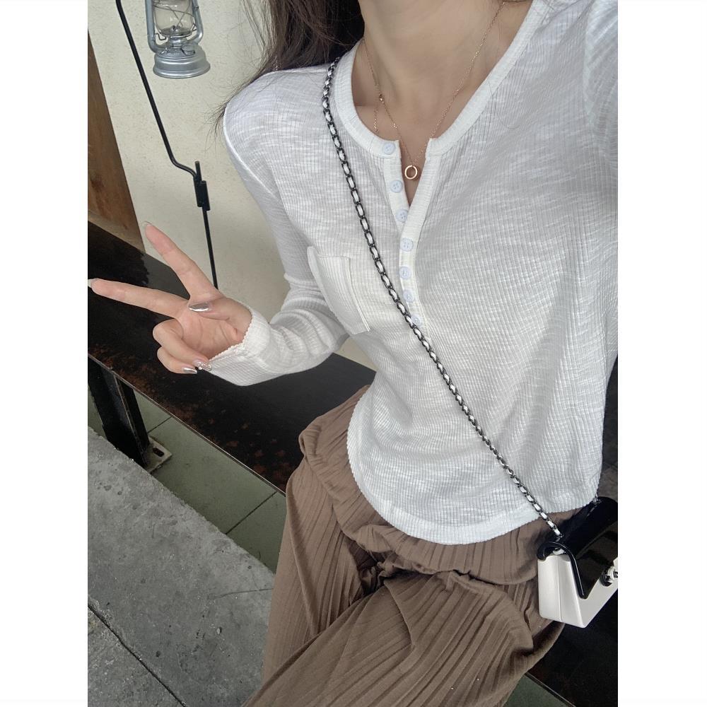 Knitted sweater women's irregular tight white long-sleeved inner layered shirt 2021 autumn new slim fit top