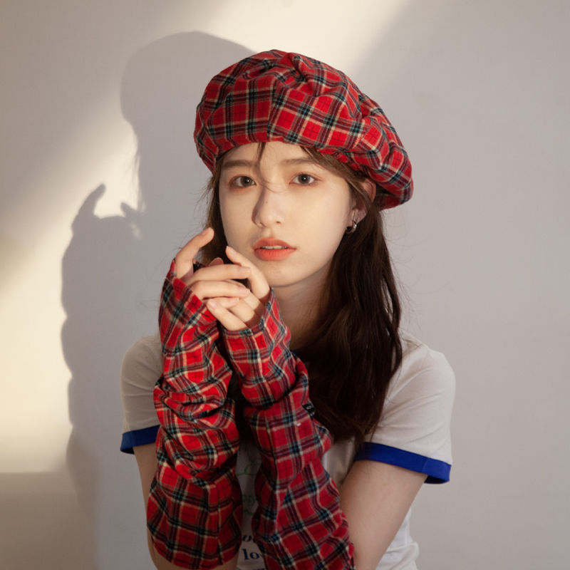 Mojiaoting red plaid beret female Xia Datouwei net red cloud cap pure desire wind ins jellyfish cap sleeve cover