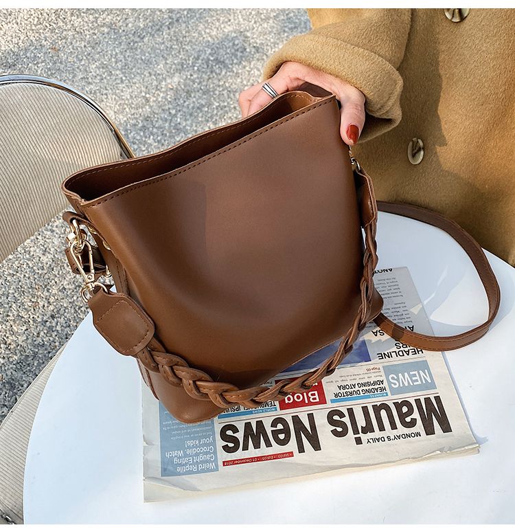 Borsa a secchiello piccola vintage donna tracolla alla moda_voghion.com