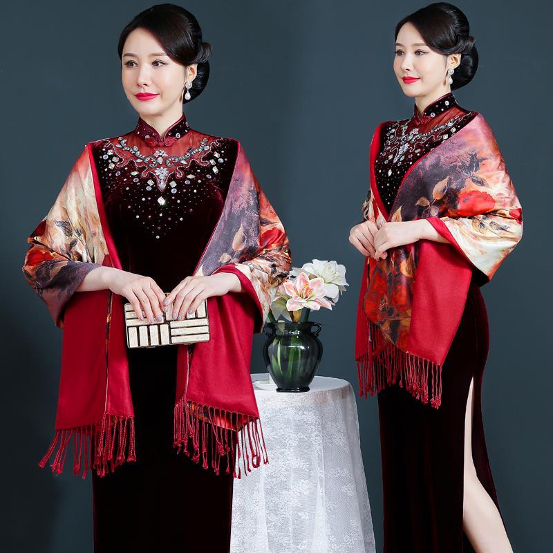 保暖喜婆婆婚宴装旗袍披肩婚礼妈妈外搭春秋双层围巾礼服外披红色