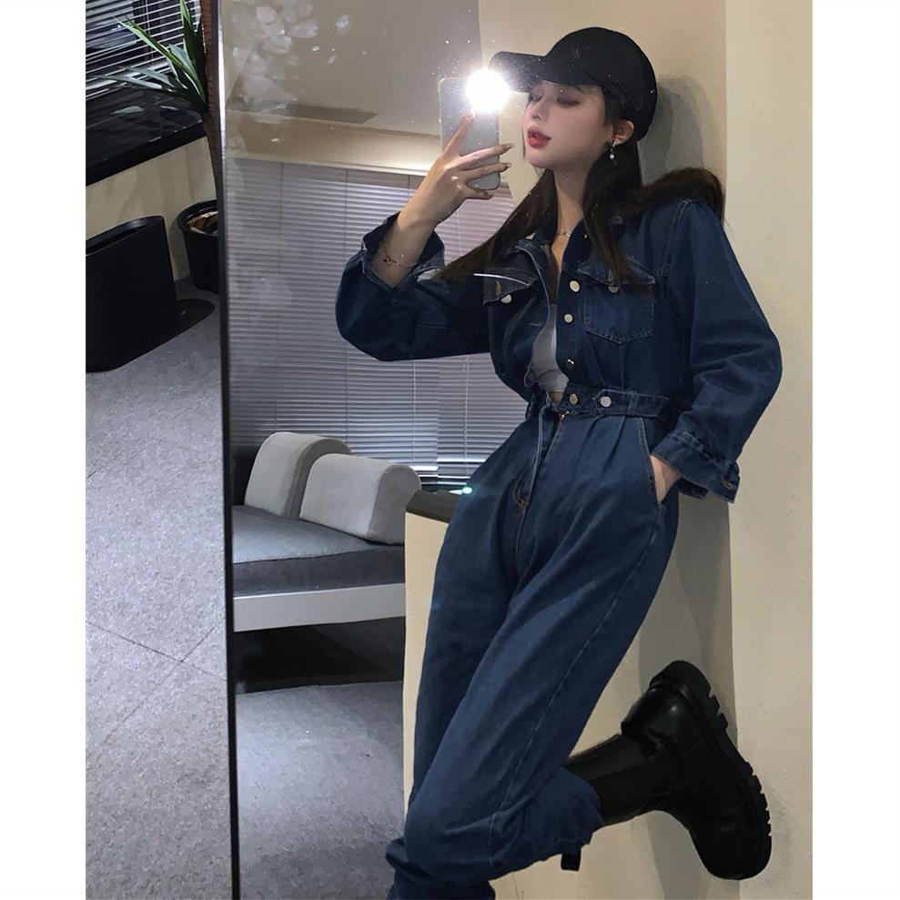 High-waisted denim jumpsuit suit women 2022 autumn new retro Hong Kong style loose and thin tooling straight-leg pants tide