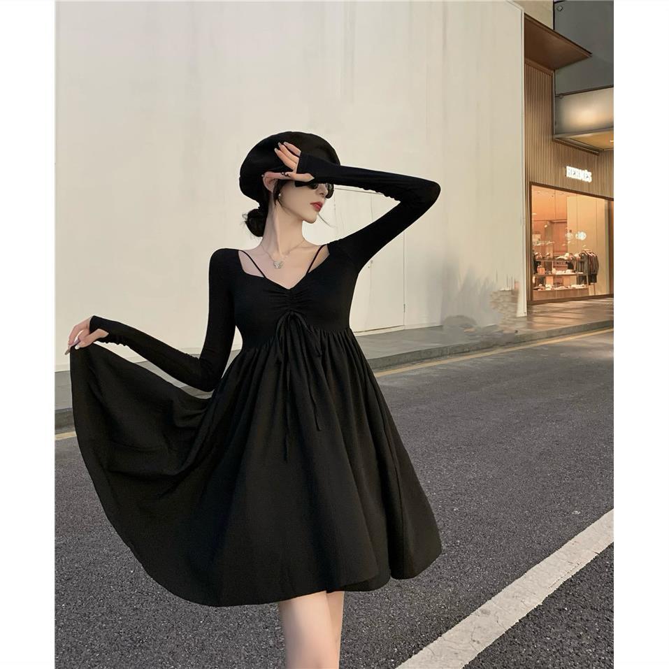裙子女秋季新款小众设计感V领抽褶气质复古小黑裙长袖连衣裙