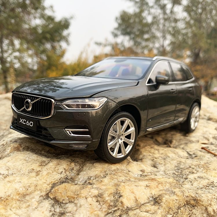 原厂 沃尔沃 volvo 全新xc60 运动版 豪华版 1:18 合金汽车模型