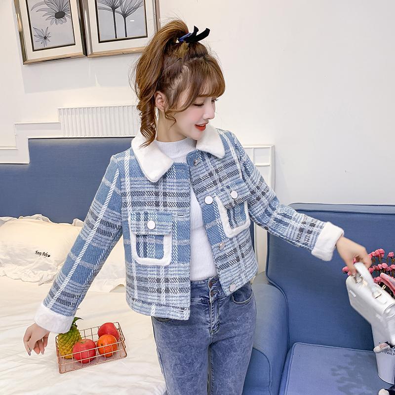 Small short section thickened plaid woolen coat women's  autumn and winter new temperament net red fried street jacket