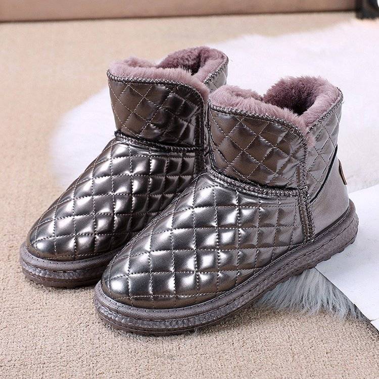 女鞋2021新款时尚冬季雪地靴女短筒面包鞋加厚棉鞋女冬加绒靴子秋