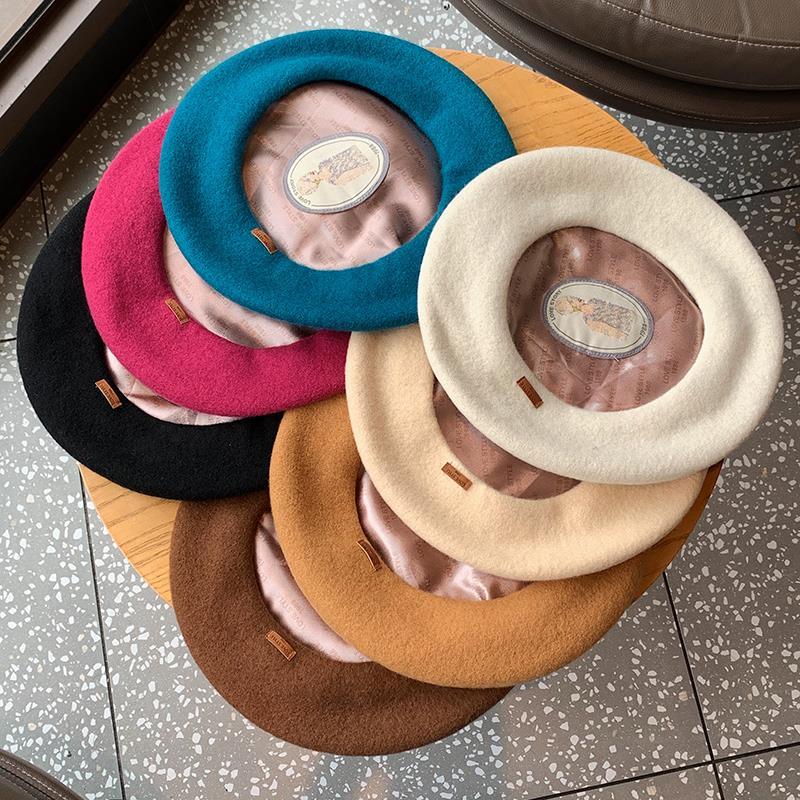 Satomi Ishihara's same style beanie hat, Korean style leather label, versatile woolen beret, autumn and winter retro painter's hat for girls