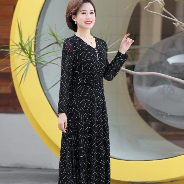 爱博尔弹力秋款长袖长款连衣裙中年妈妈装修身大摆裙遮肚子40岁50