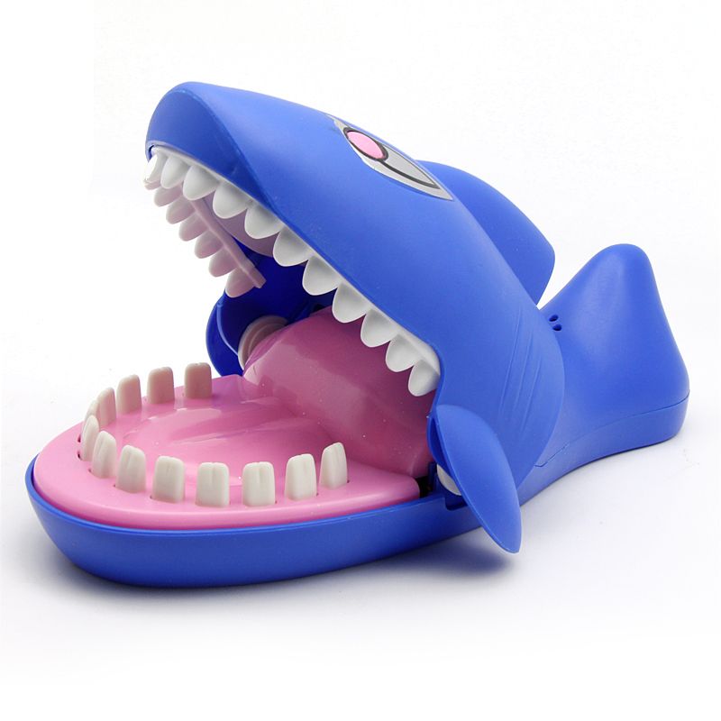 声光咬手指鲨鱼咬人鳄鱼牙齿小玩具网红减压发泄抖音成人解压神器