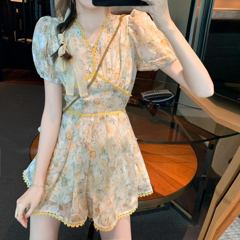 Summer new French style small jumpsuit women's clothing small fragrance temperament floral chiffon one-piece one-piece shorts skirt