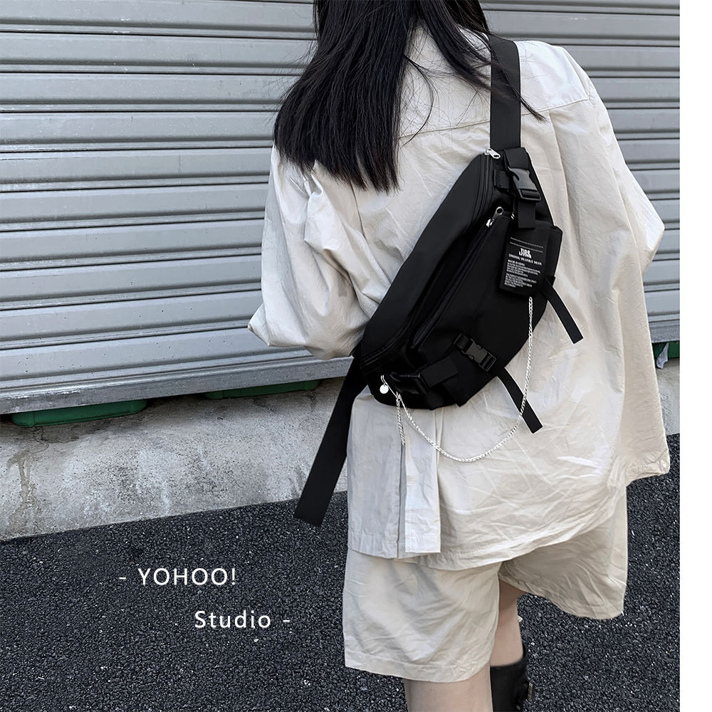 YOHOO!/原創INS潮酷颯純黑色百搭胸包斜挎包日系尼龍帆布男女小包