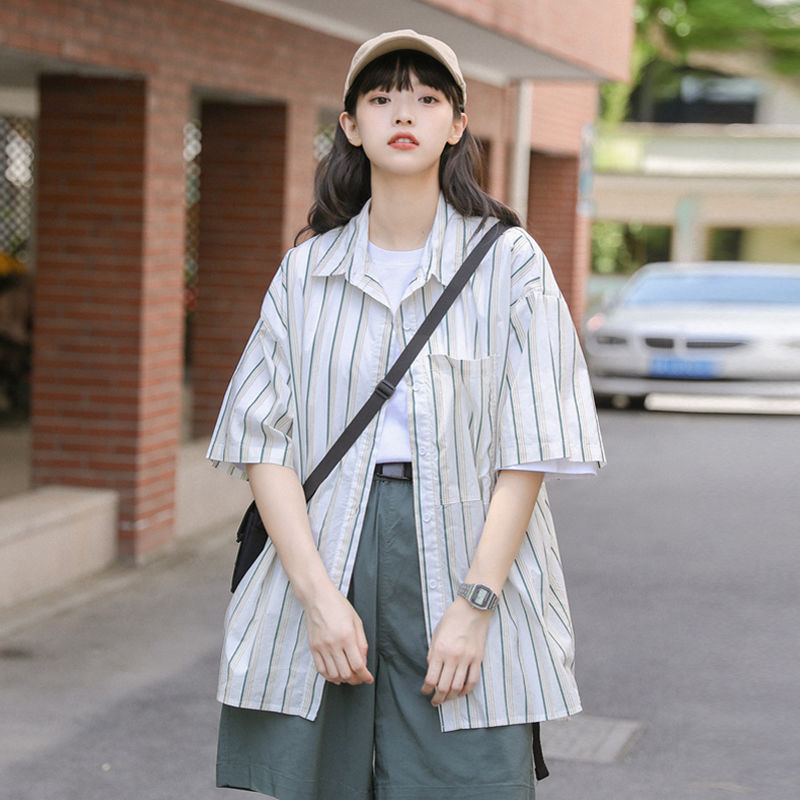 Summer 2022 New Retro harbor style vertical stripe shirt women's small fresh loose short sleeve college style top fashion