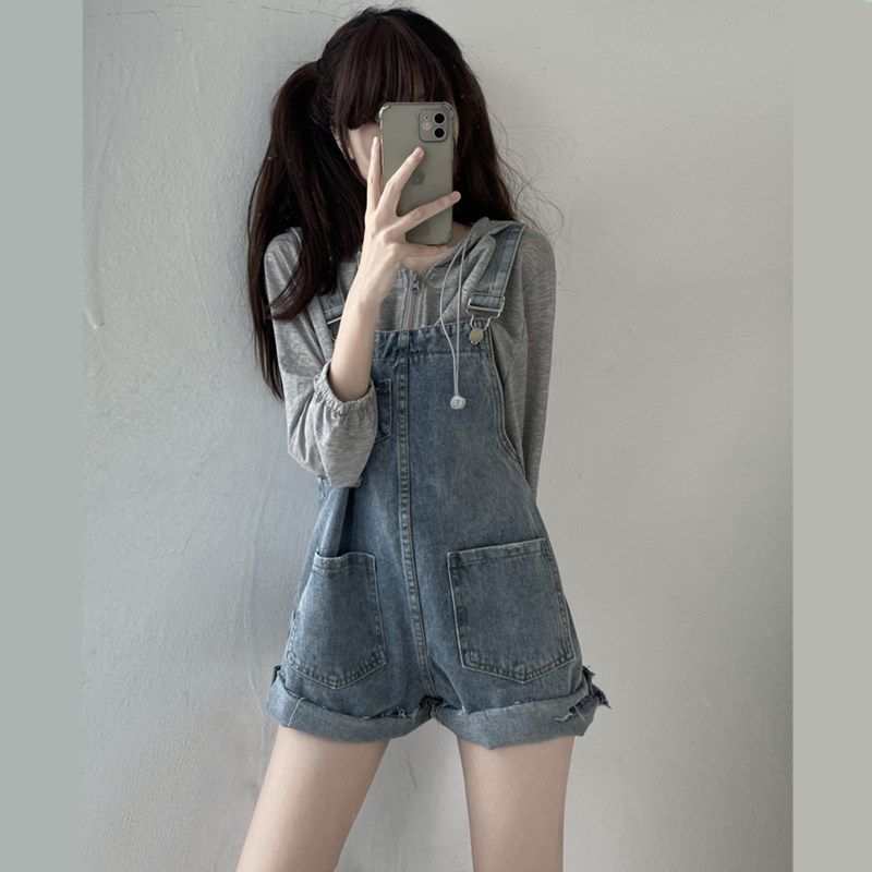 Cool salt style Hong Kong flavor fried street denim overalls women's 2023 summer small foreign style age-reducing suspenders one-piece shorts