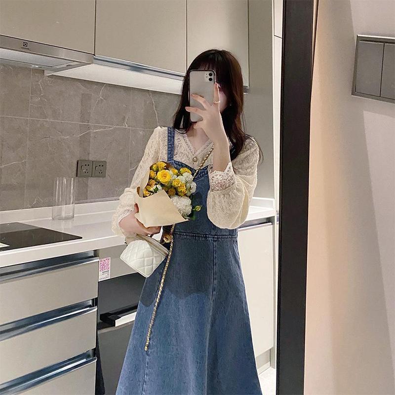  spring and autumn net red new curved edge suspender skirt lace waist slim fit high-quality denim suspender skirt