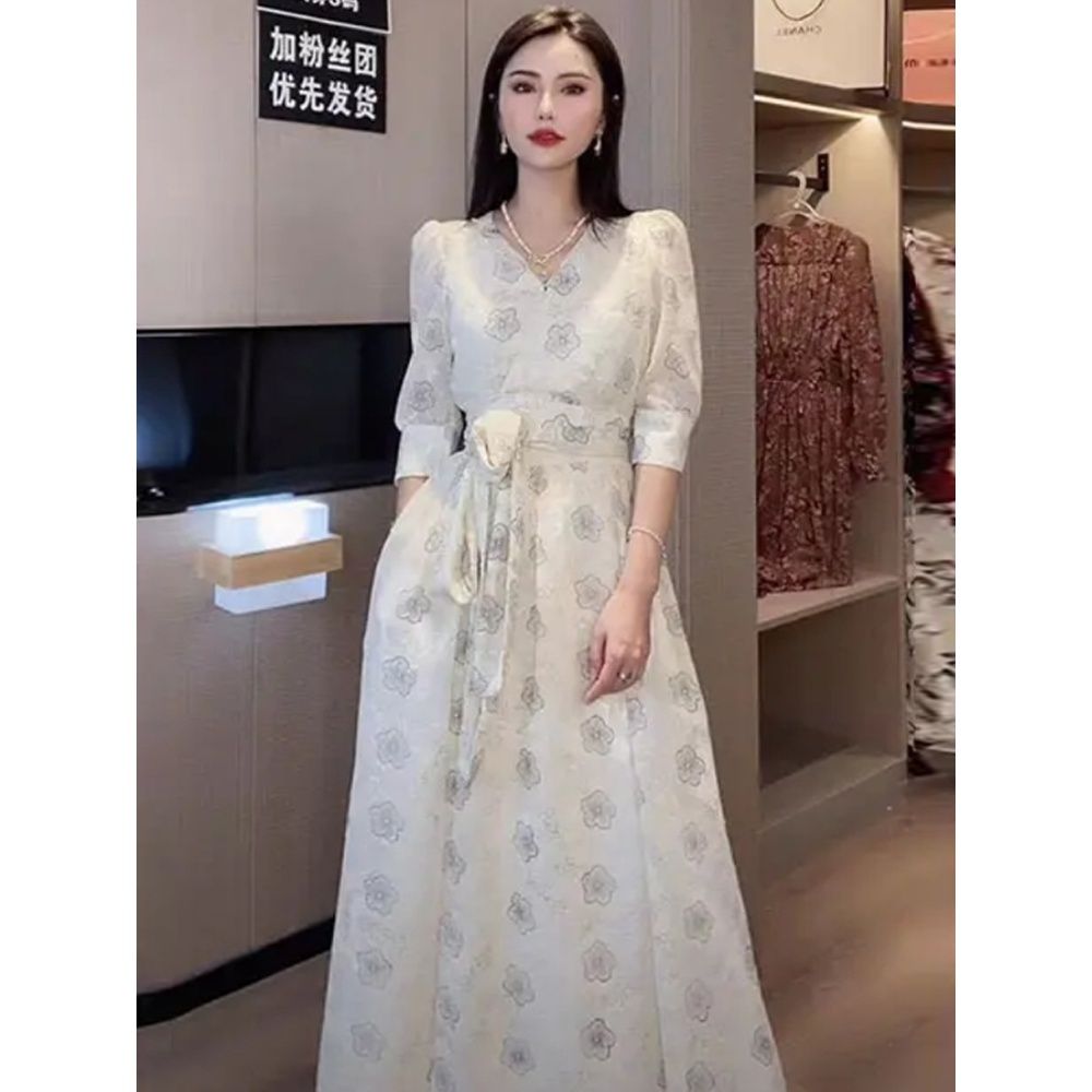 氣質V領連衣裙女夏季2022年新款韓版收腰顯瘦中長款碎花雪紡裙女