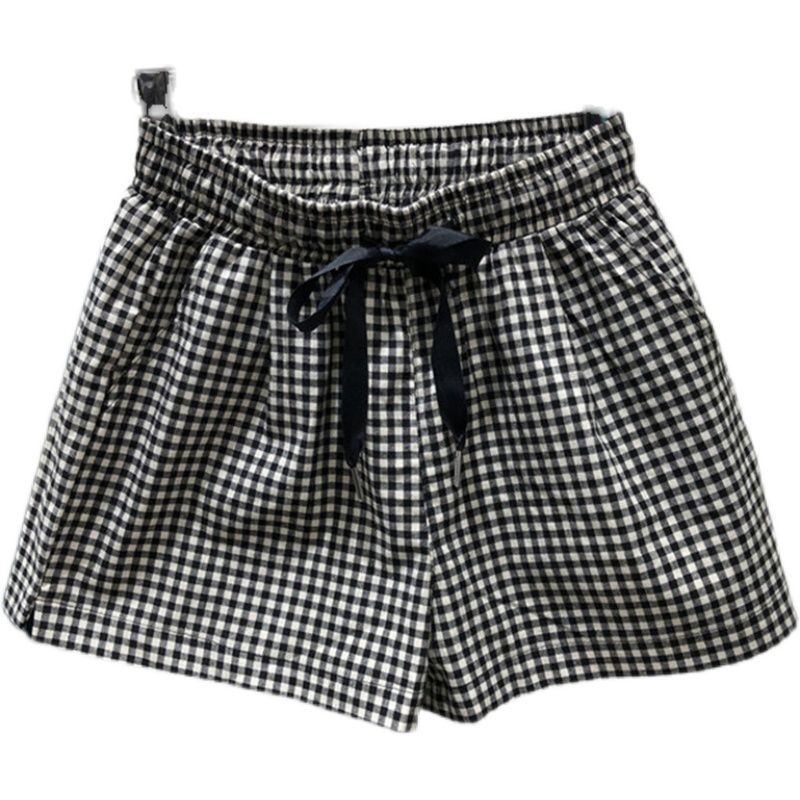 Children's shorts girls wear summer thin plaid pants pure cotton middle and large children's Korean version of trendy pants baby clothes