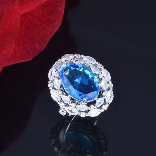 Luxury Swiss Blue Topaz Ring With High-carbon Diamonds For Women_voghion.com