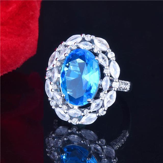 Luxury Swiss Blue Topaz Ring With High-carbon Diamonds For Women_voghion.com