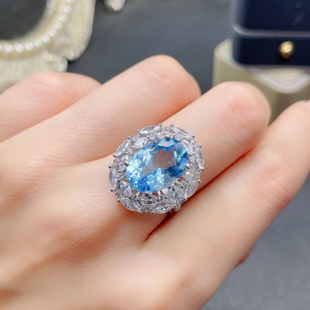 Luxury Swiss Blue Topaz Ring With High-carbon Diamonds For Women_voghion.com