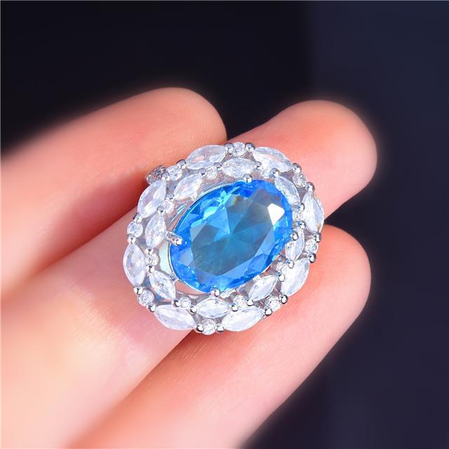Luxury Swiss Blue Topaz Ring With High-carbon Diamonds For Women_voghion.com