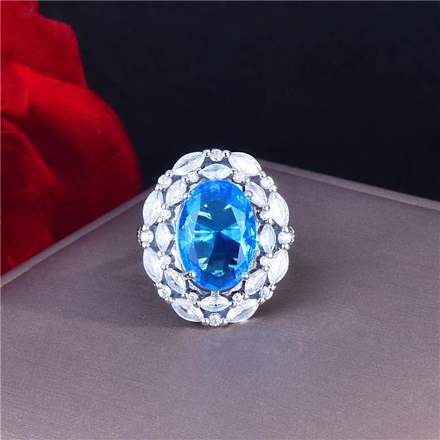 Luxury Swiss Blue Topaz Ring With High-carbon Diamonds For Women_voghion.com
