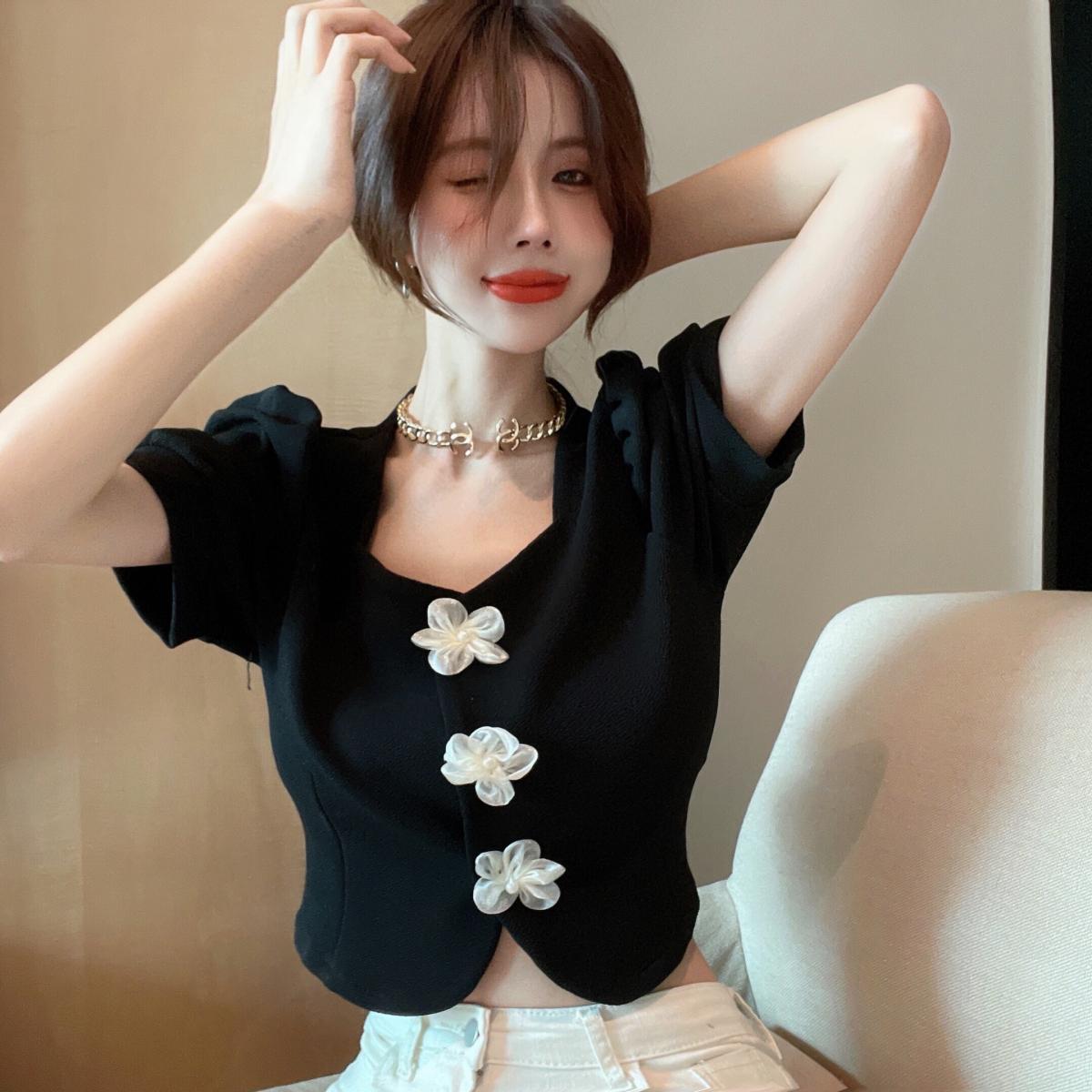 2022 summer beaded three-dimensional flower short-sleeved slim shirt for women new low collar exposed collarbone short jacket top