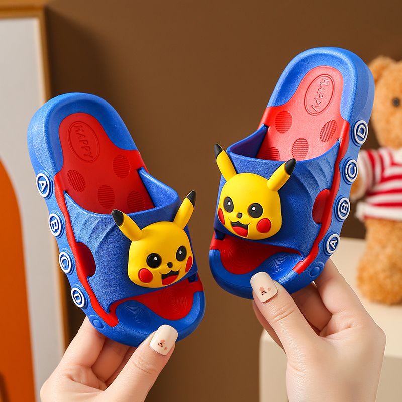 Children's slippers with a sense of shit in summer